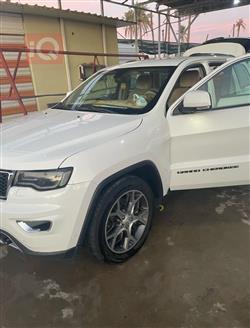 جيب جراند شيروكي